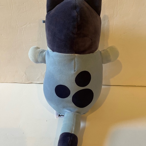 Bluey Plush Squishmellow Hugmees stuffed animal toy - Picture 3 of 7